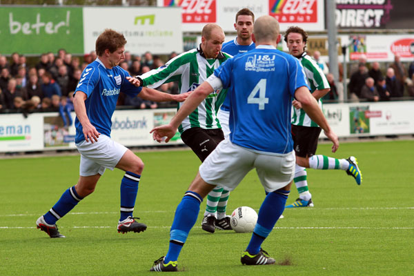 SC Genemuiden - G.V.V.V. (Foto Helmich Lubberts).